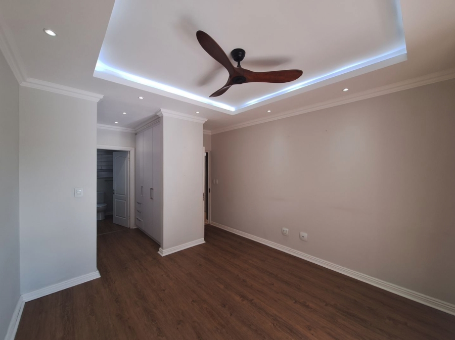 2 Bedroom Property for Sale in Greenstone Hill Gauteng