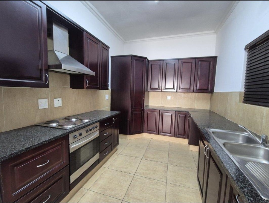 2 Bedroom Property for Sale in Greenstone Hill Gauteng