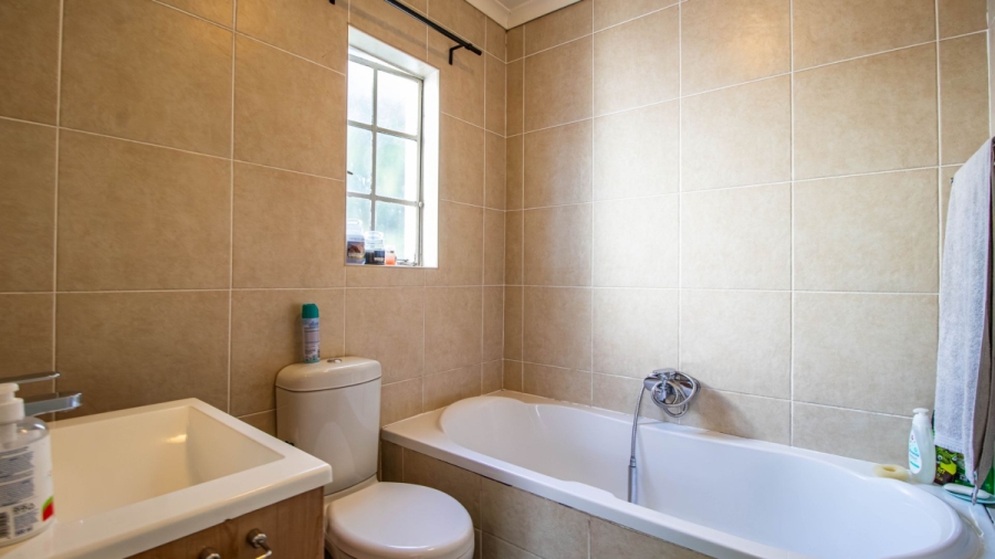 3 Bedroom Property for Sale in Eden Glen Gauteng