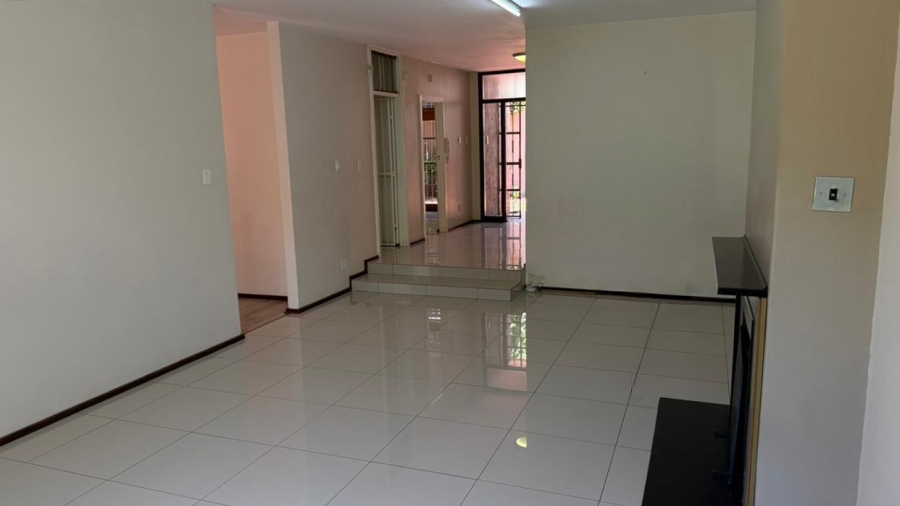 To Let 3 Bedroom Property for Rent in Morningside Gauteng