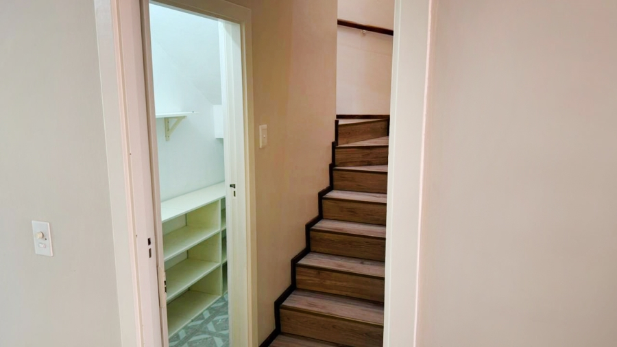 To Let 3 Bedroom Property for Rent in Morningside Gauteng