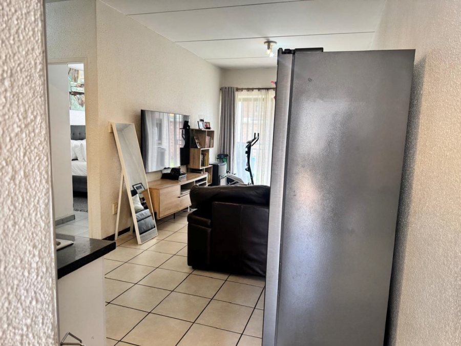 2 Bedroom Property for Sale in Hoogland Gauteng