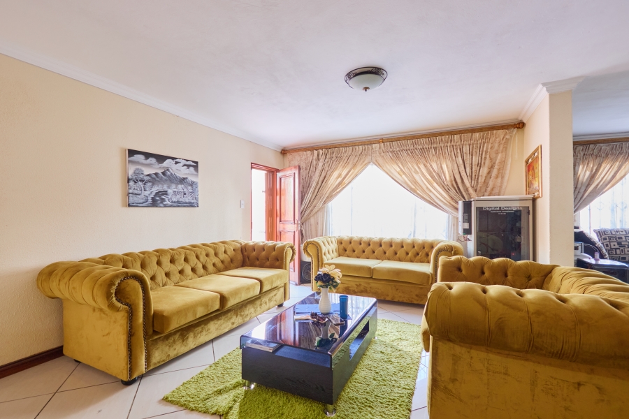 5 Bedroom Property for Sale in Cosmo City Gauteng