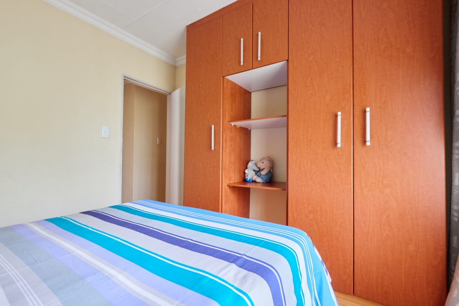 5 Bedroom Property for Sale in Cosmo City Gauteng