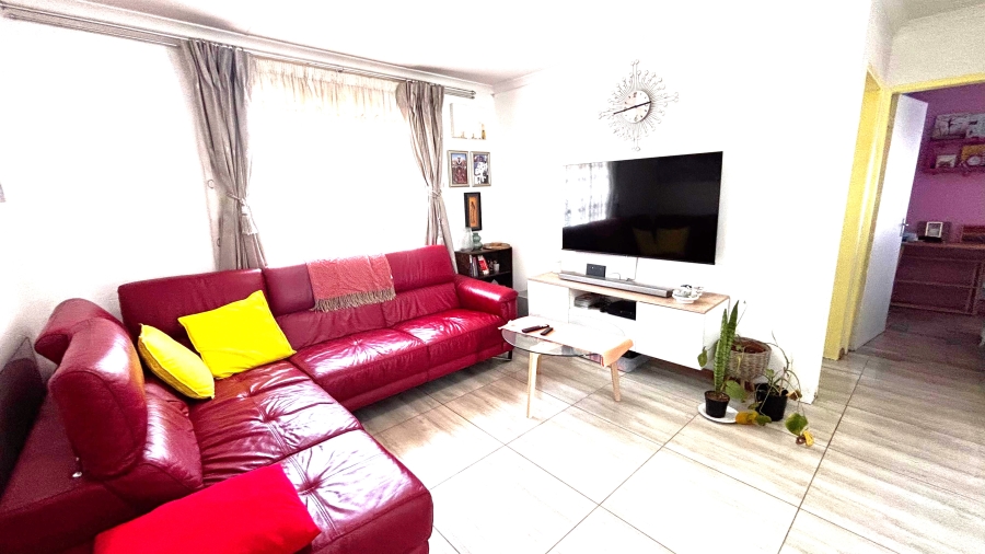 3 Bedroom Property for Sale in Dawn Park Gauteng