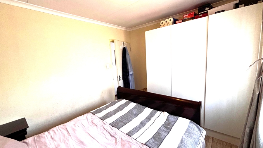 3 Bedroom Property for Sale in Dawn Park Gauteng