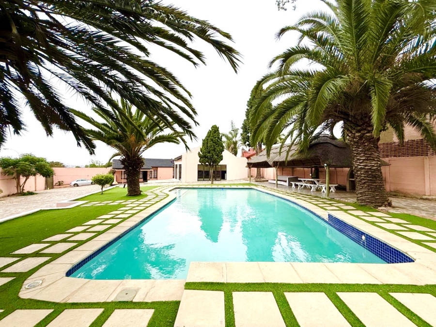 3 Bedroom Property for Sale in Witpoortjie Gauteng