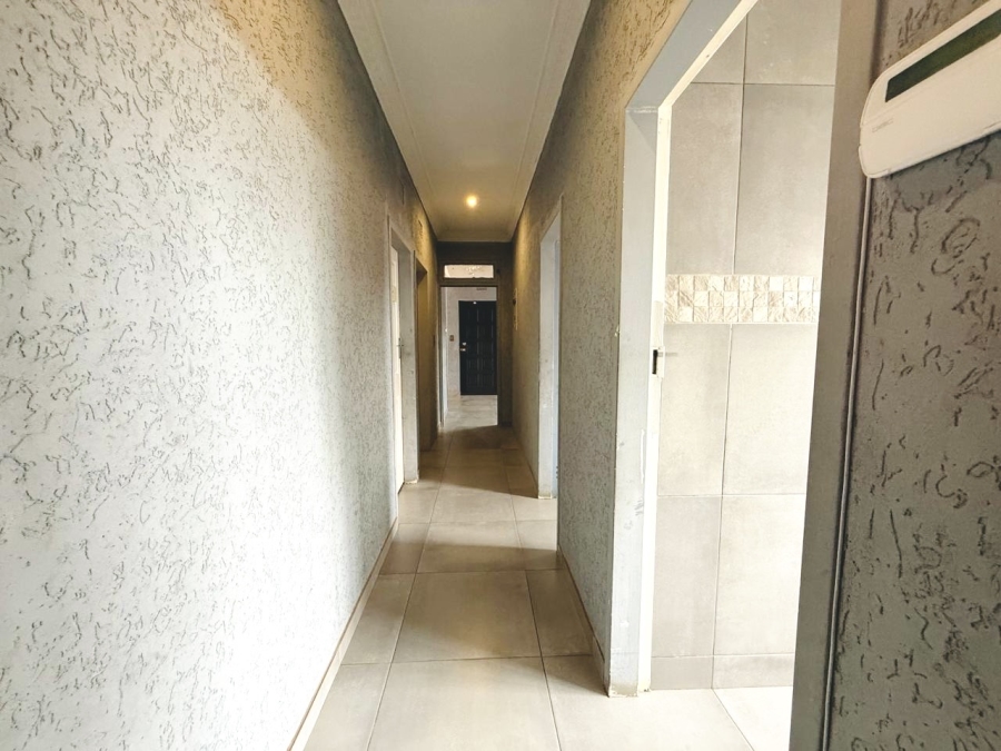 3 Bedroom Property for Sale in Witpoortjie Gauteng