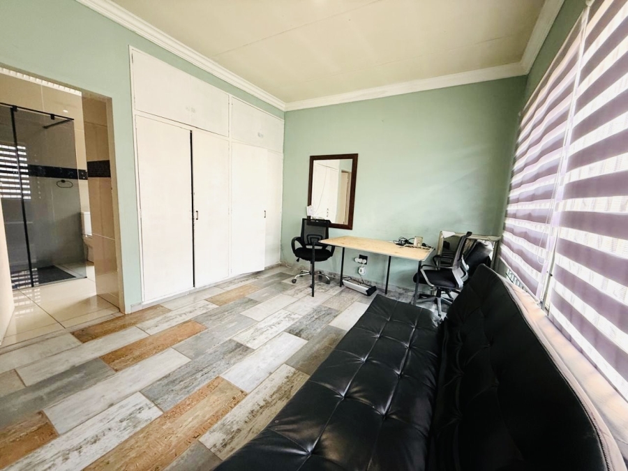 3 Bedroom Property for Sale in Witpoortjie Gauteng