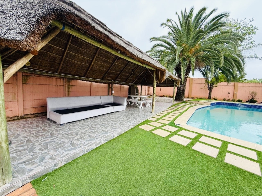 3 Bedroom Property for Sale in Witpoortjie Gauteng