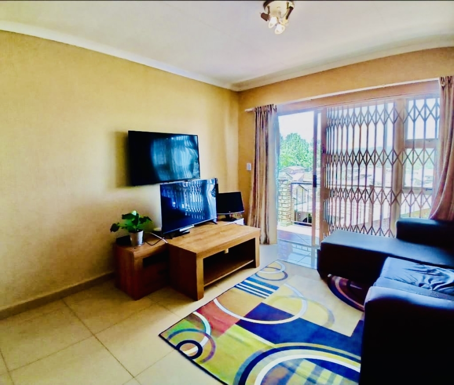 2 Bedroom Property for Sale in Honeypark Gauteng