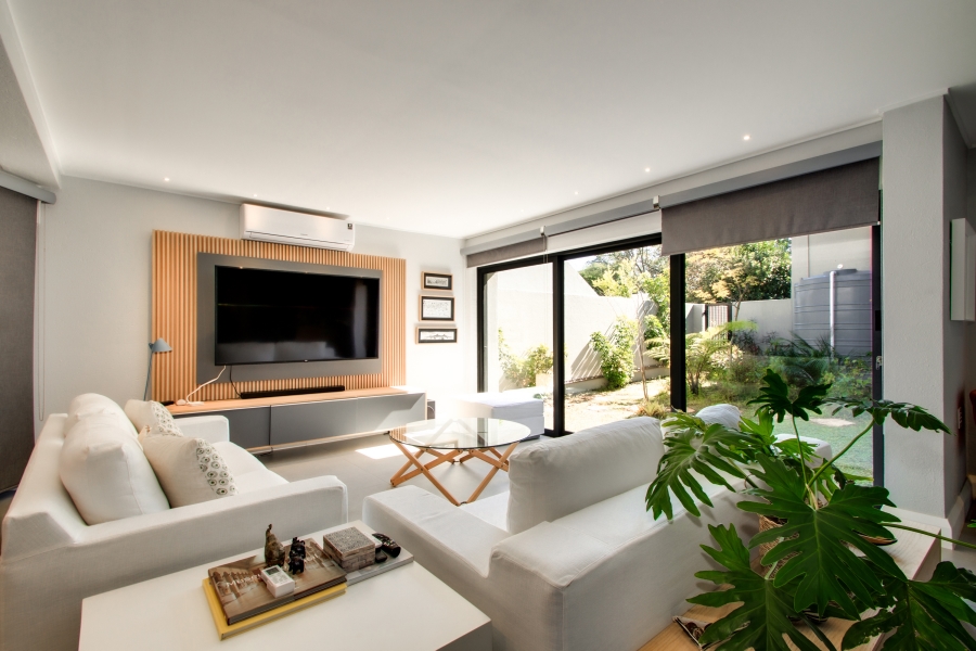 To Let 4 Bedroom Property for Rent in Dainfern Golf Estate Gauteng