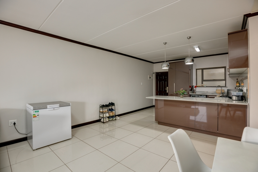 To Let 3 Bedroom Property for Rent in Fourways Gauteng