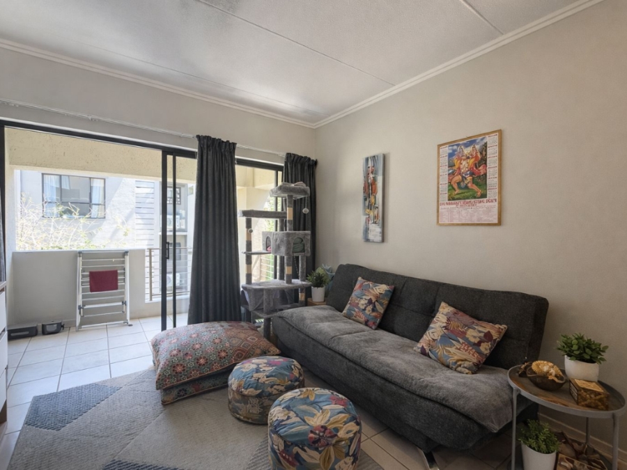 To Let 1 Bedroom Property for Rent in Bryanston Gauteng