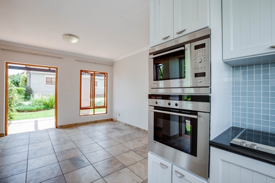 2 Bedroom Property for Sale in Craigavon Gauteng