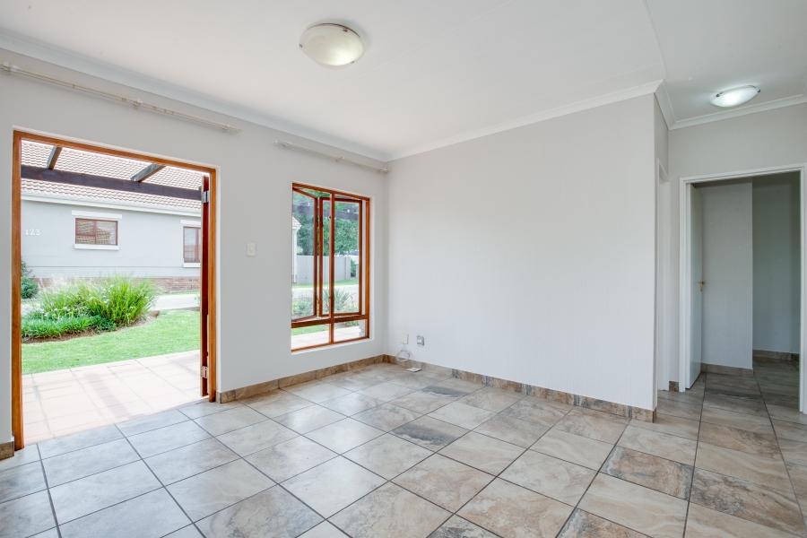 2 Bedroom Property for Sale in Craigavon Gauteng