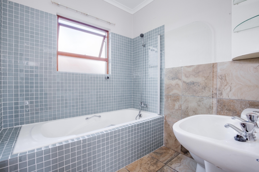 2 Bedroom Property for Sale in Craigavon Gauteng