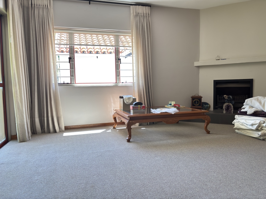 4 Bedroom Property for Sale in Waterkloof Gauteng
