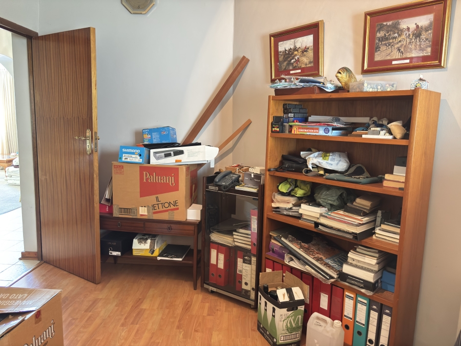 4 Bedroom Property for Sale in Waterkloof Gauteng