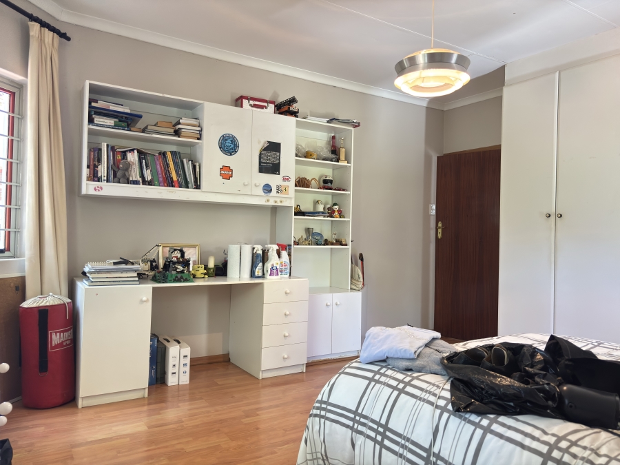 4 Bedroom Property for Sale in Waterkloof Gauteng