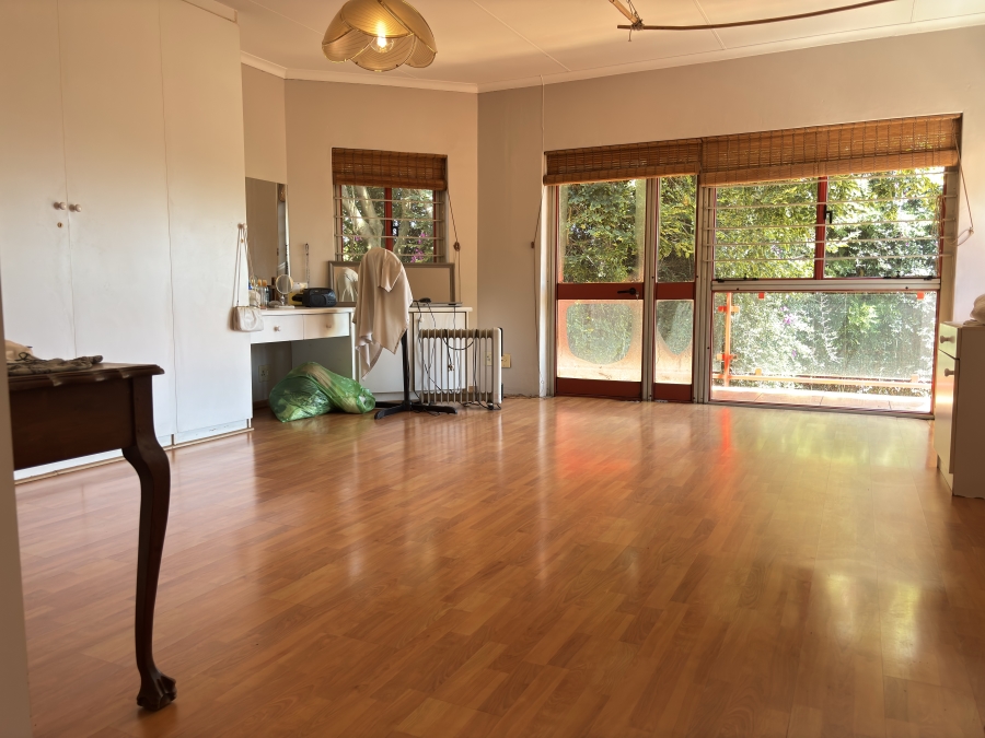 4 Bedroom Property for Sale in Waterkloof Gauteng