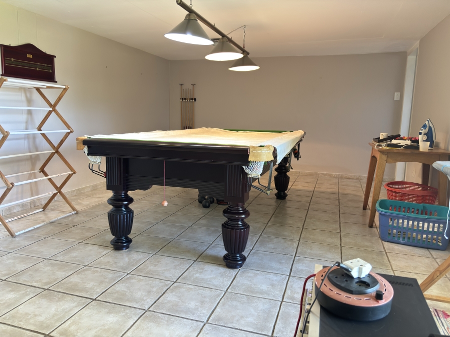 4 Bedroom Property for Sale in Waterkloof Gauteng