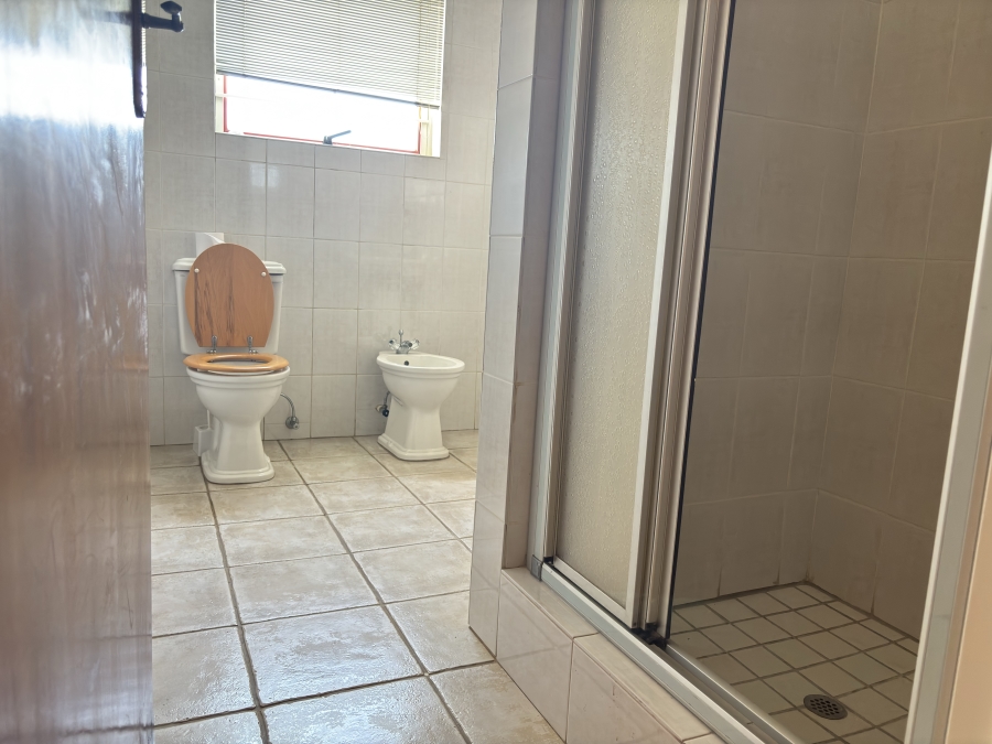 4 Bedroom Property for Sale in Waterkloof Gauteng