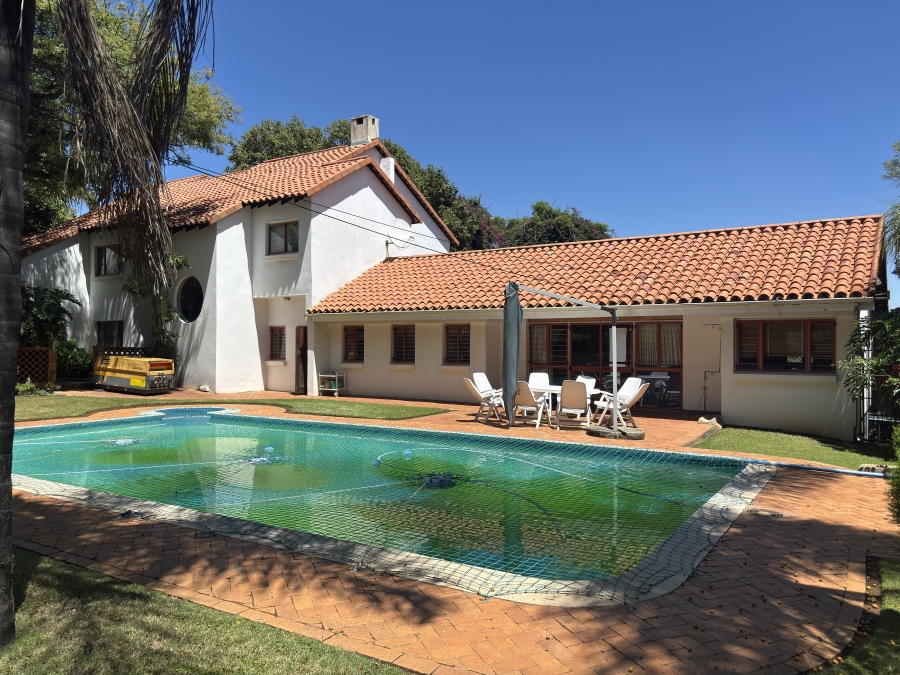 4 Bedroom Property for Sale in Waterkloof Gauteng