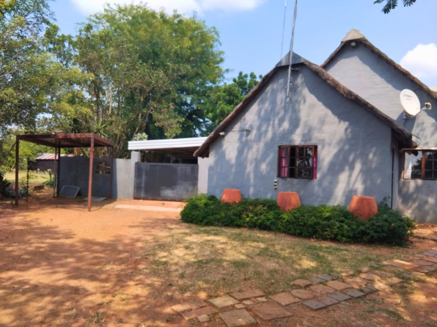 3 Bedroom Property for Sale in Lusthof Gauteng