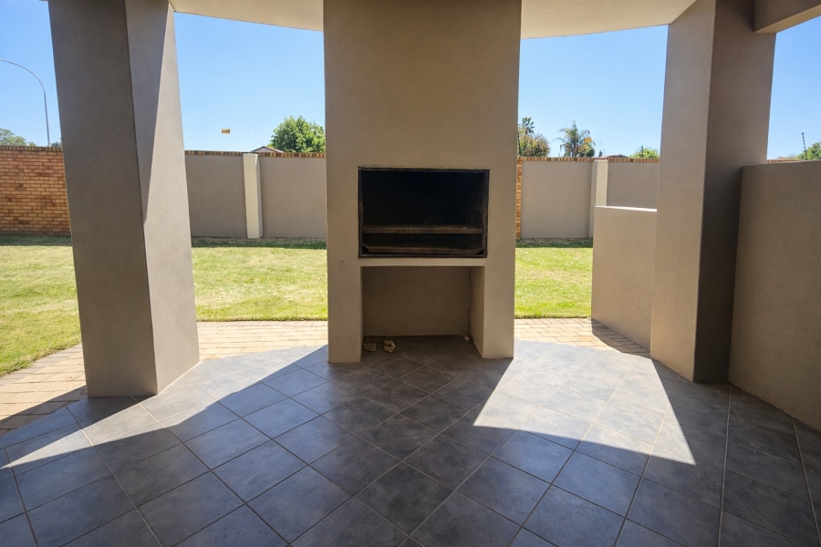 2 Bedroom Property for Sale in Van Dyk Park Gauteng