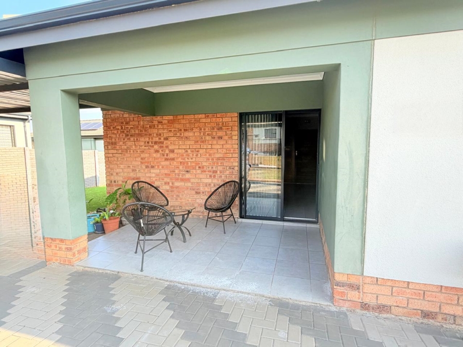3 Bedroom Property for Sale in Lotus Gardens Gauteng