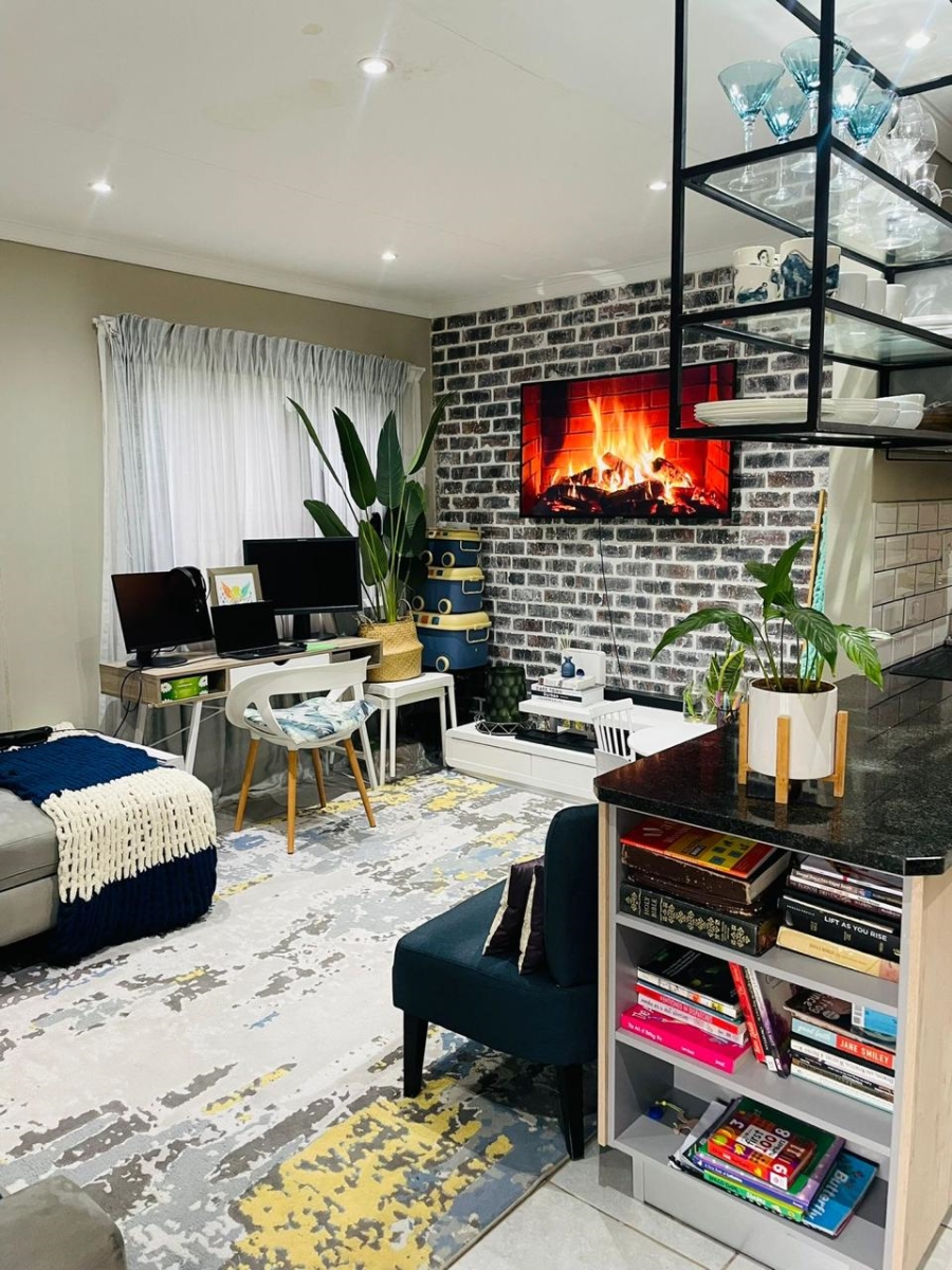 3 Bedroom Property for Sale in Lotus Gardens Gauteng