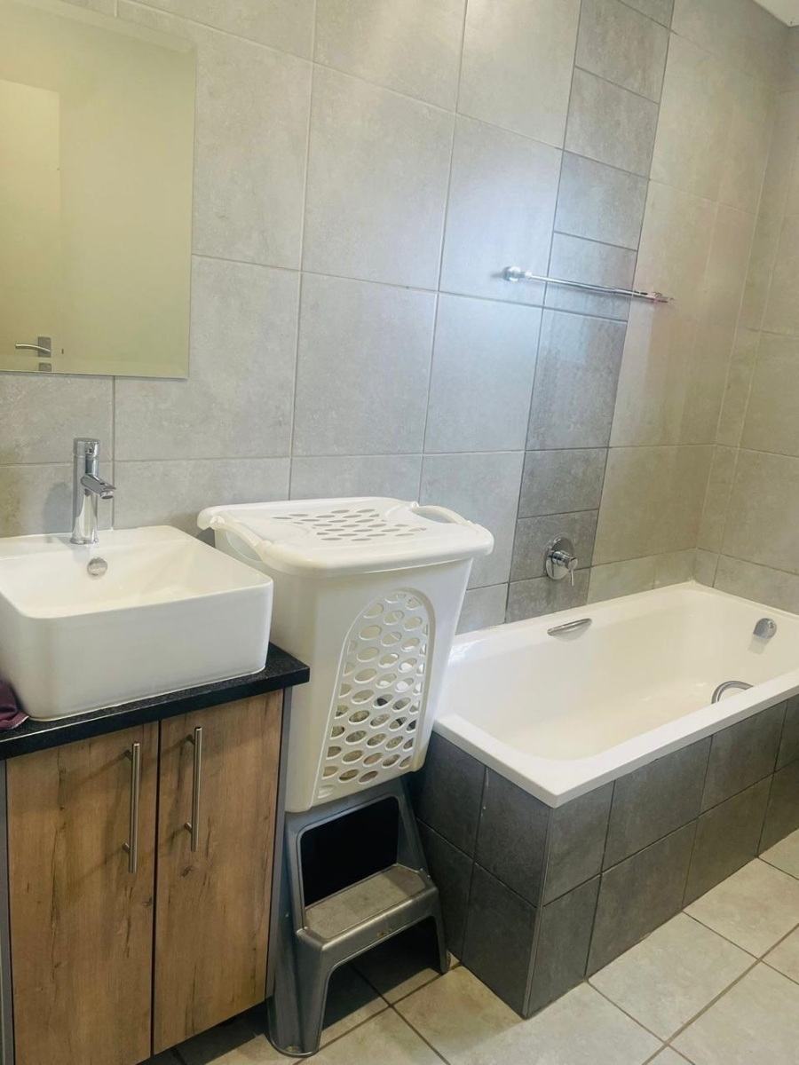 3 Bedroom Property for Sale in Lotus Gardens Gauteng