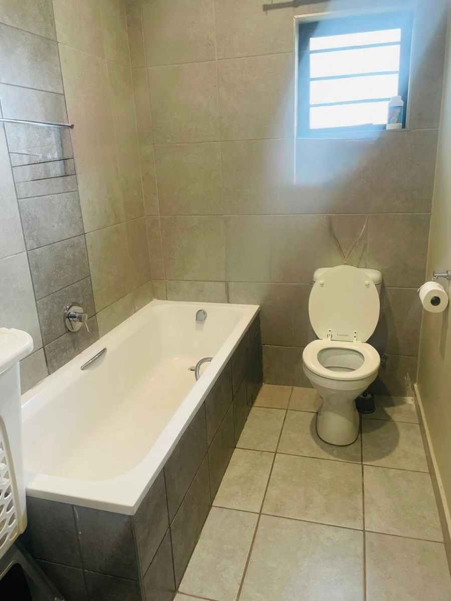 3 Bedroom Property for Sale in Lotus Gardens Gauteng