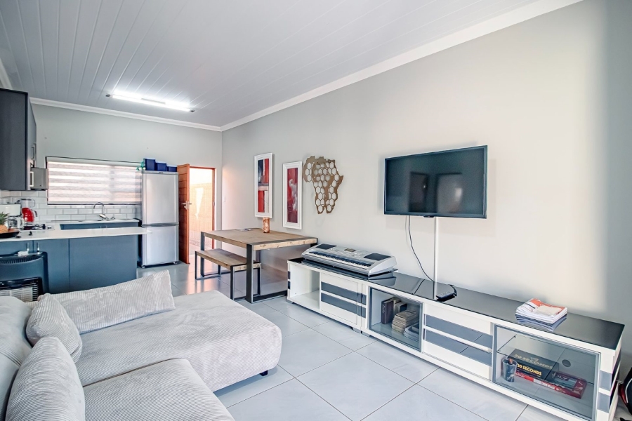 2 Bedroom Property for Sale in Annlin Gauteng