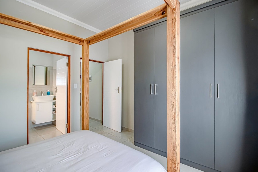 2 Bedroom Property for Sale in Annlin Gauteng