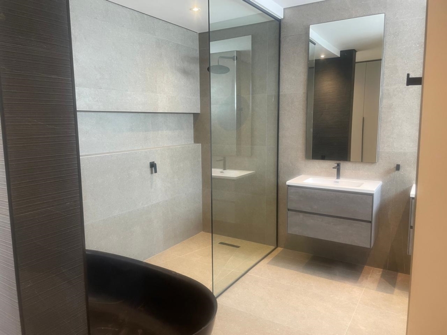 To Let 4 Bedroom Property for Rent in Bryanston Gauteng