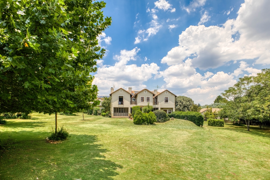 5 Bedroom Property for Sale in Chartwell Gauteng