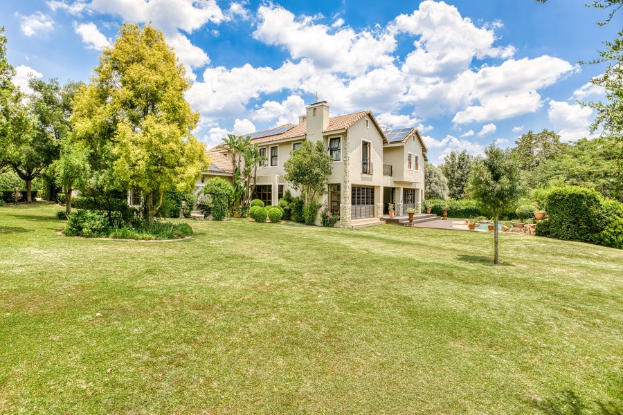 5 Bedroom Property for Sale in Chartwell Gauteng