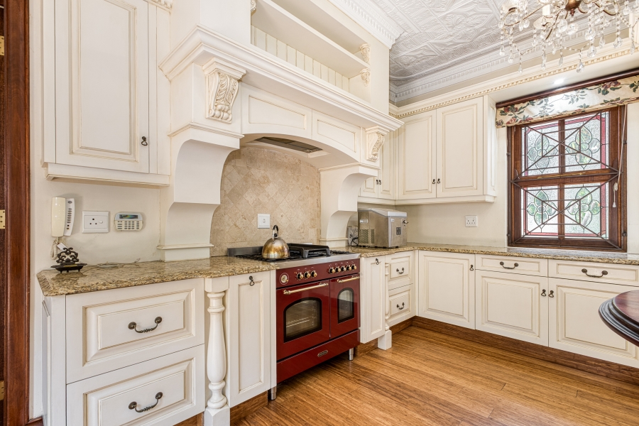 5 Bedroom Property for Sale in Chartwell Gauteng