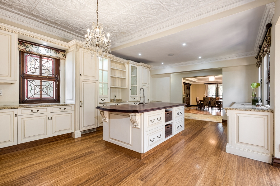 5 Bedroom Property for Sale in Chartwell Gauteng