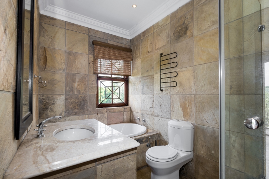 5 Bedroom Property for Sale in Chartwell Gauteng