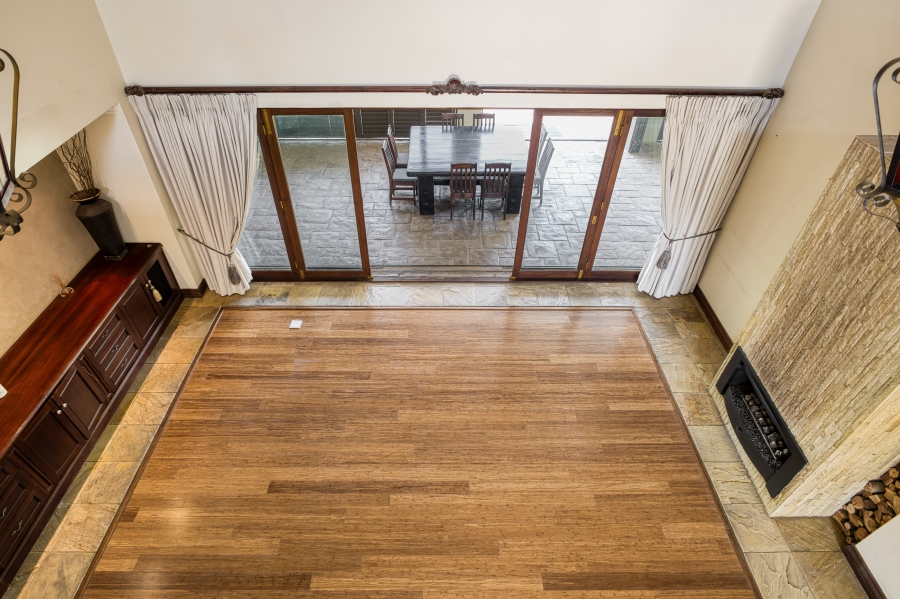 5 Bedroom Property for Sale in Chartwell Gauteng