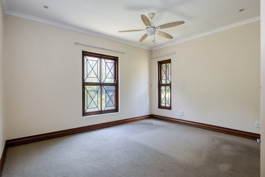 5 Bedroom Property for Sale in Chartwell Gauteng