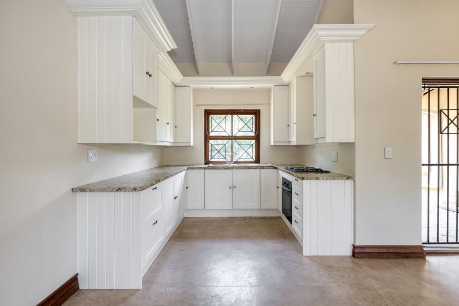 5 Bedroom Property for Sale in Chartwell Gauteng