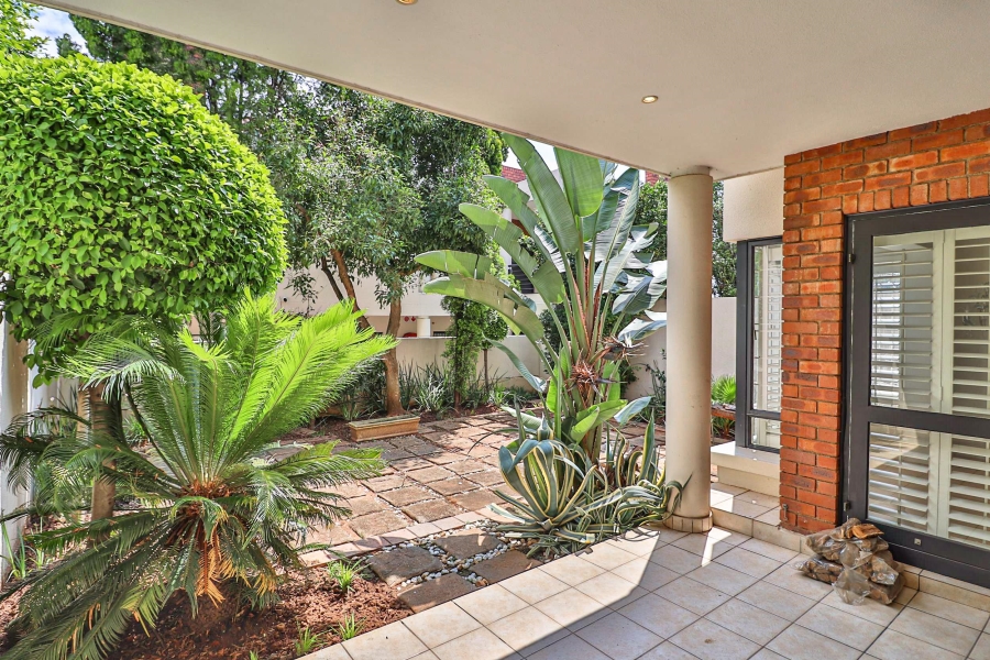 2 Bedroom Property for Sale in Morningside Gauteng
