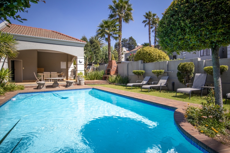 1 Bedroom Property for Sale in Melrose North Gauteng