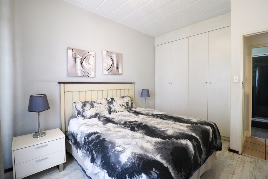 1 Bedroom Property for Sale in Melrose North Gauteng