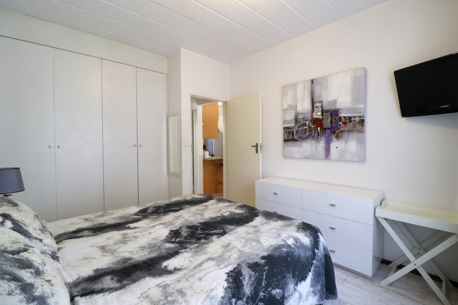 1 Bedroom Property for Sale in Melrose North Gauteng