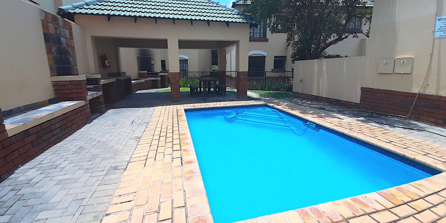 To Let 2 Bedroom Property for Rent in Noordhang Gauteng